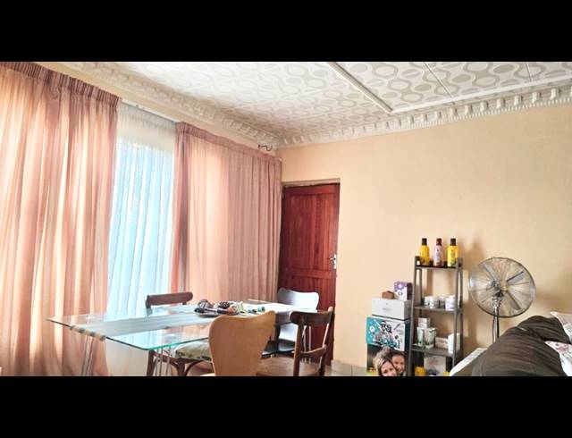 3 BEDROOM HOUSE FOR SALE IN SESHEGO